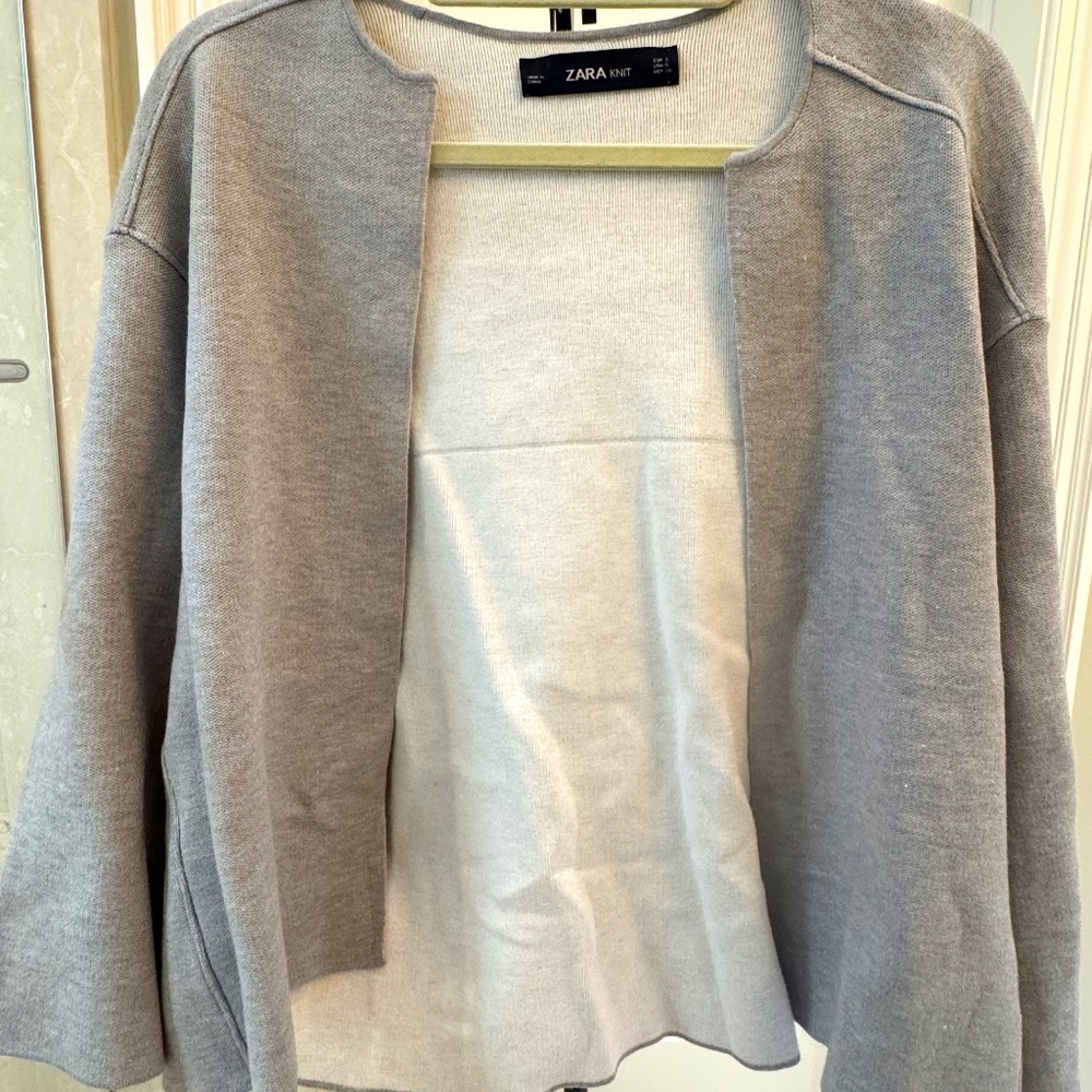 Women's Zara Knit Gray Cardigan Size Small